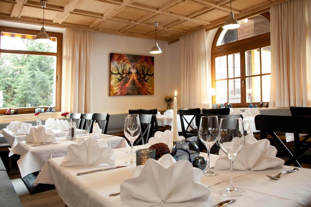 Hotel Gasthof Zum Kirchenwirt Puch bei Hallein Ngoại thất bức ảnh