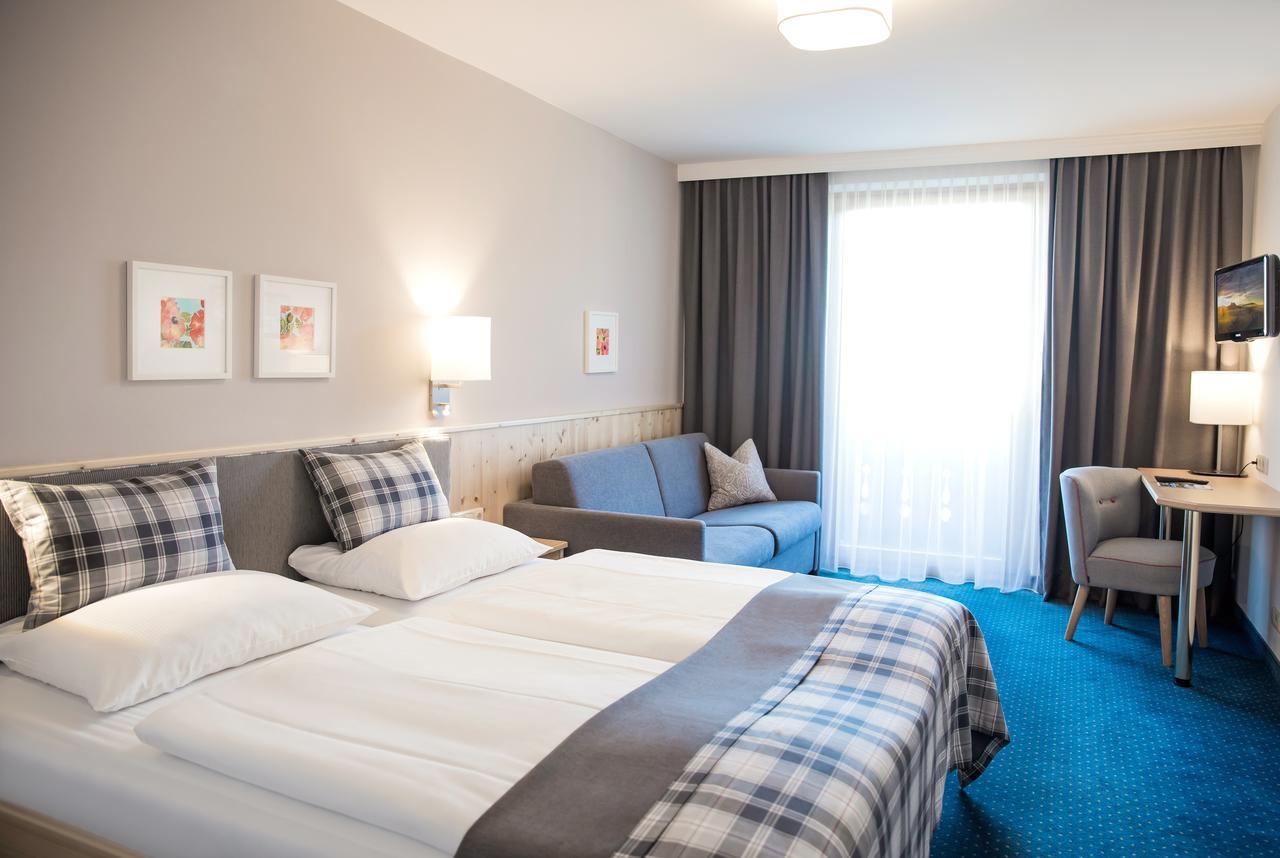 Hotel Gasthof Zum Kirchenwirt Puch bei Hallein Ngoại thất bức ảnh