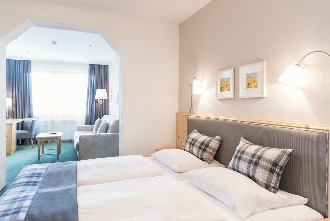 Hotel Gasthof Zum Kirchenwirt Puch bei Hallein Ngoại thất bức ảnh