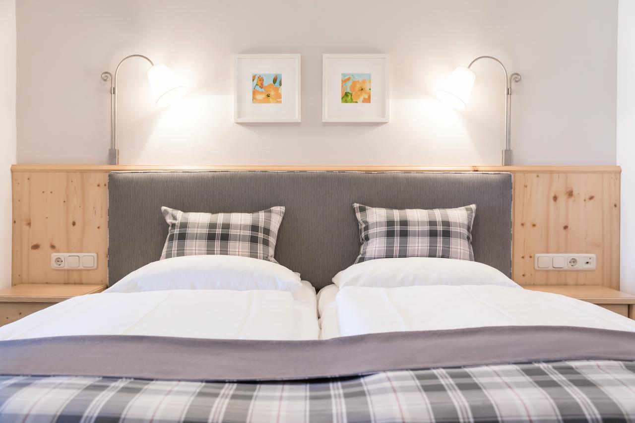 Hotel Gasthof Zum Kirchenwirt Puch bei Hallein Ngoại thất bức ảnh