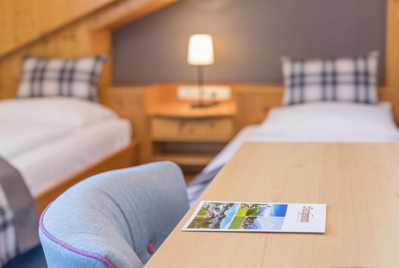 Hotel Gasthof Zum Kirchenwirt Puch bei Hallein Ngoại thất bức ảnh