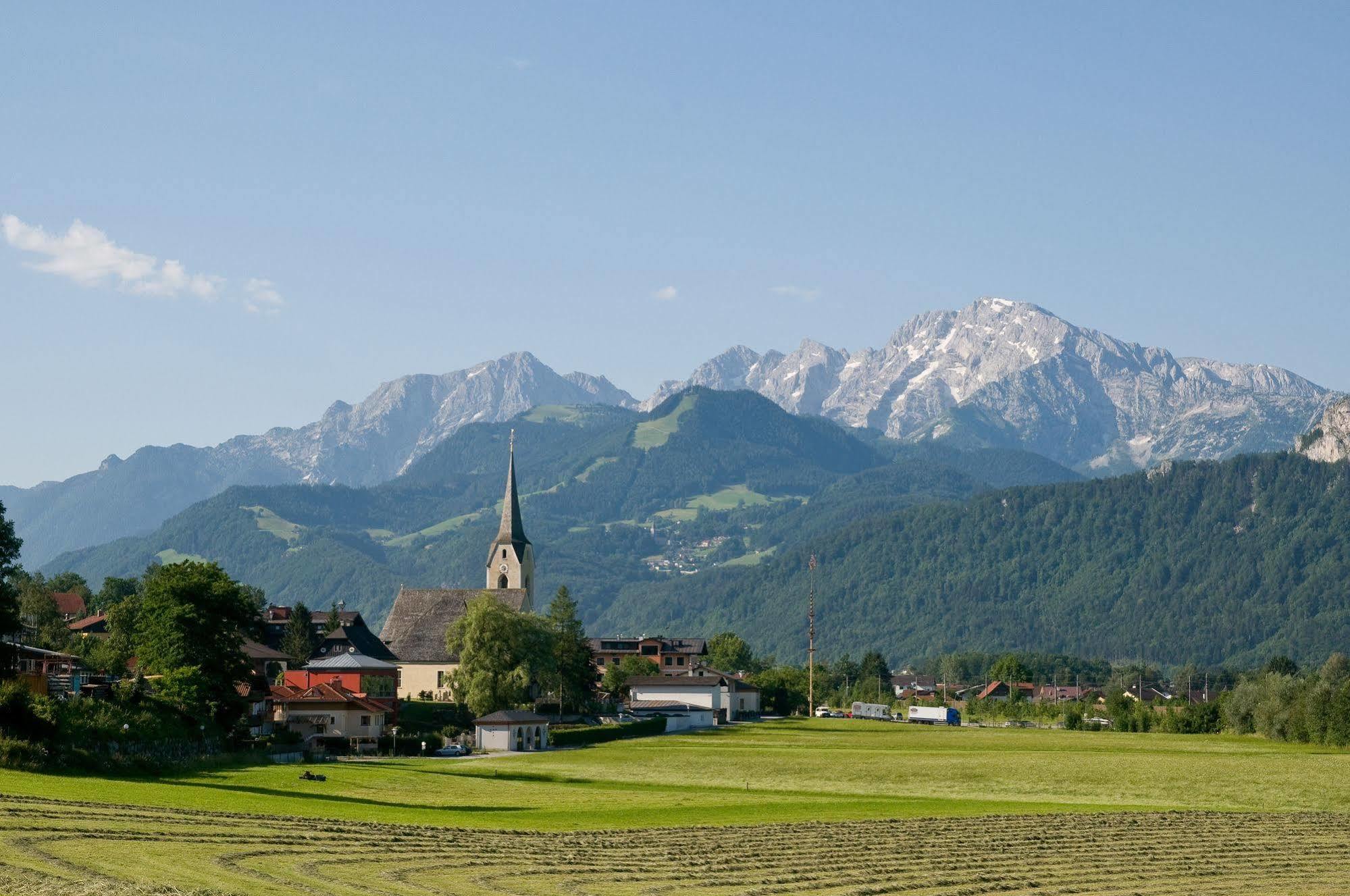 Hotel Gasthof Zum Kirchenwirt Puch bei Hallein Ngoại thất bức ảnh